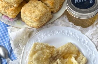 HONEY BUTTERMILK BISCUITS – The Southern Girl Cooks